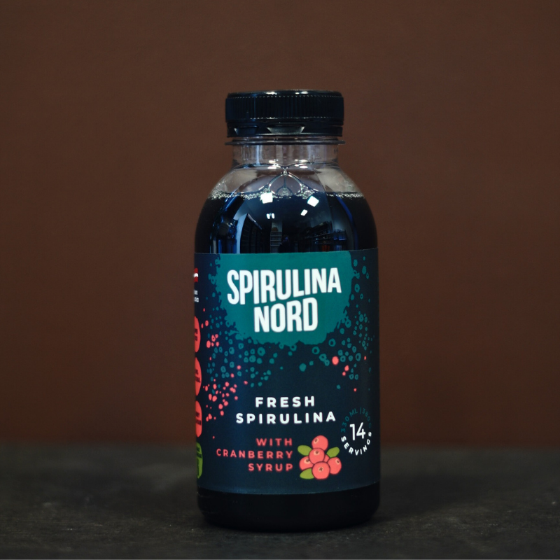 Spirulina ar dzērveņu sīrupu